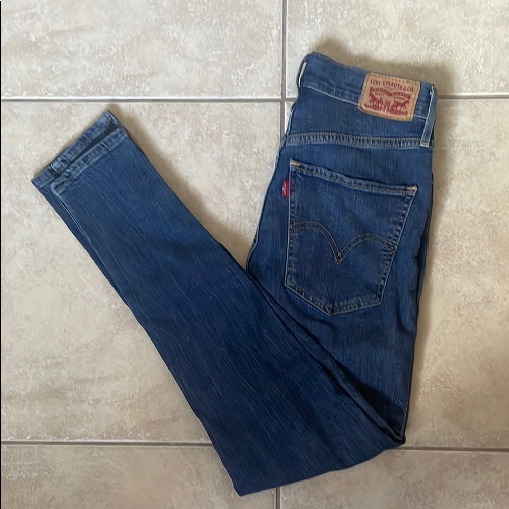 Levi’s Mile High Super Skinny 28